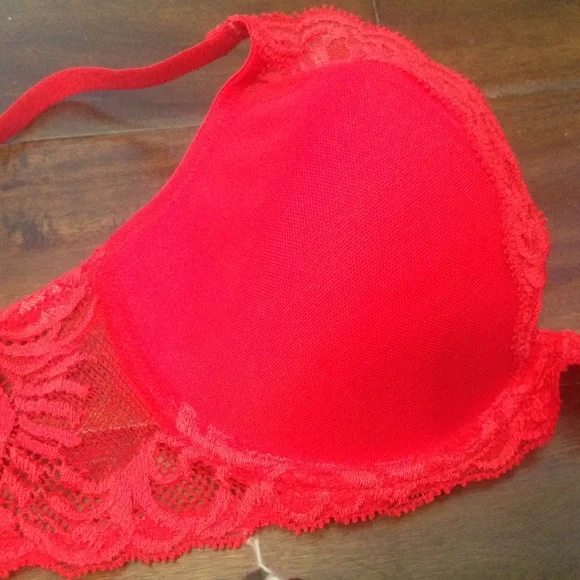 Red Natori feathers bra - NWOT - Picture 4 of 4
